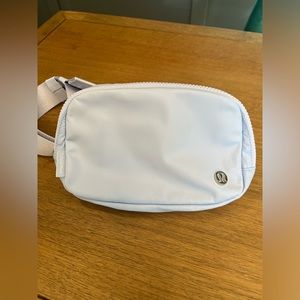 Perfect condition Lululemon Everywhere belt bag 1L in color windmill
